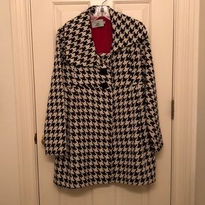 Designer Judith March Houndstooth Coat
